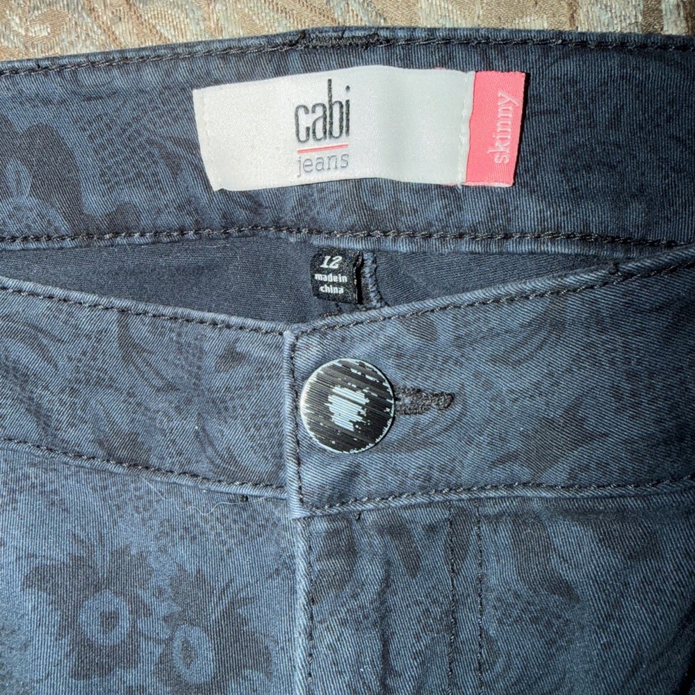 CAbi Lace Print Blue/Black Cotton Stretch jeans 
Size 12. Excellent Condition! - Picture 3 of 4